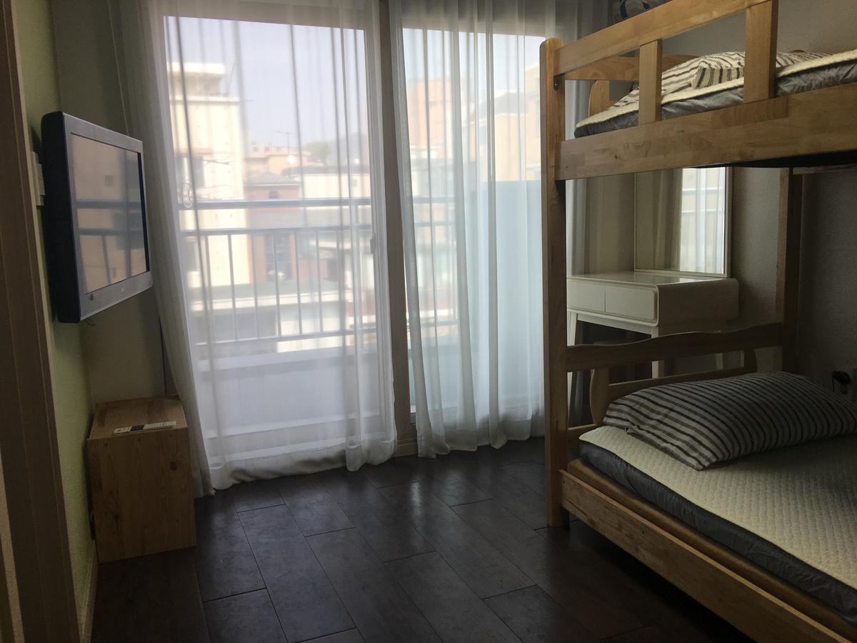 Hongdae Pencil Guesthouse Seoul Bagian luar foto